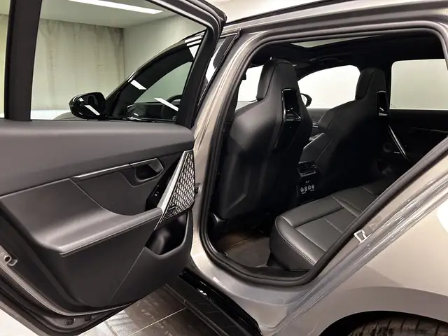 BMW M view 15