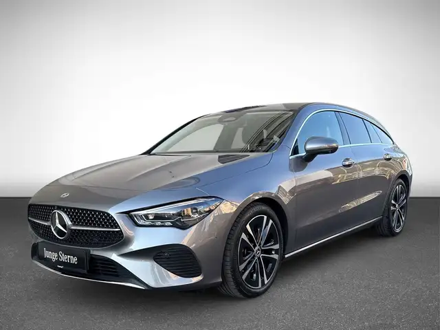 Mercedes-Benz CLA view 2