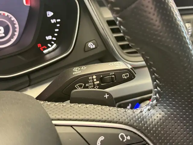 Audi Q5 view 24