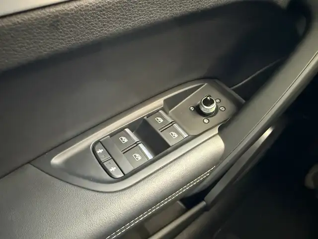 Audi Q5 view 17