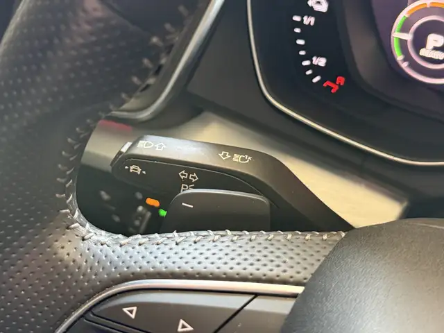 Audi Q5 view 27