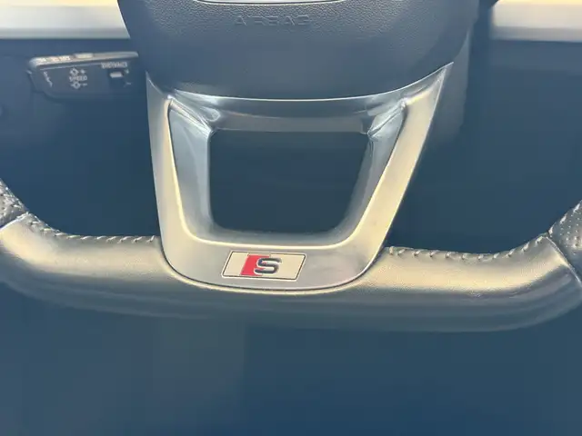 Audi Q5 view 19