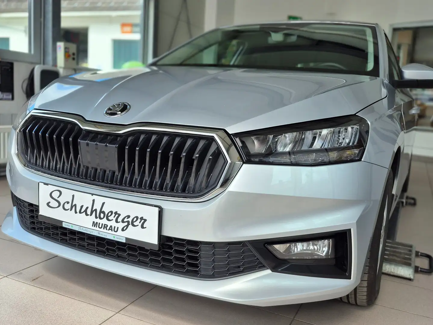 Skoda Fabia Ambition 1,0 Plateado - 2