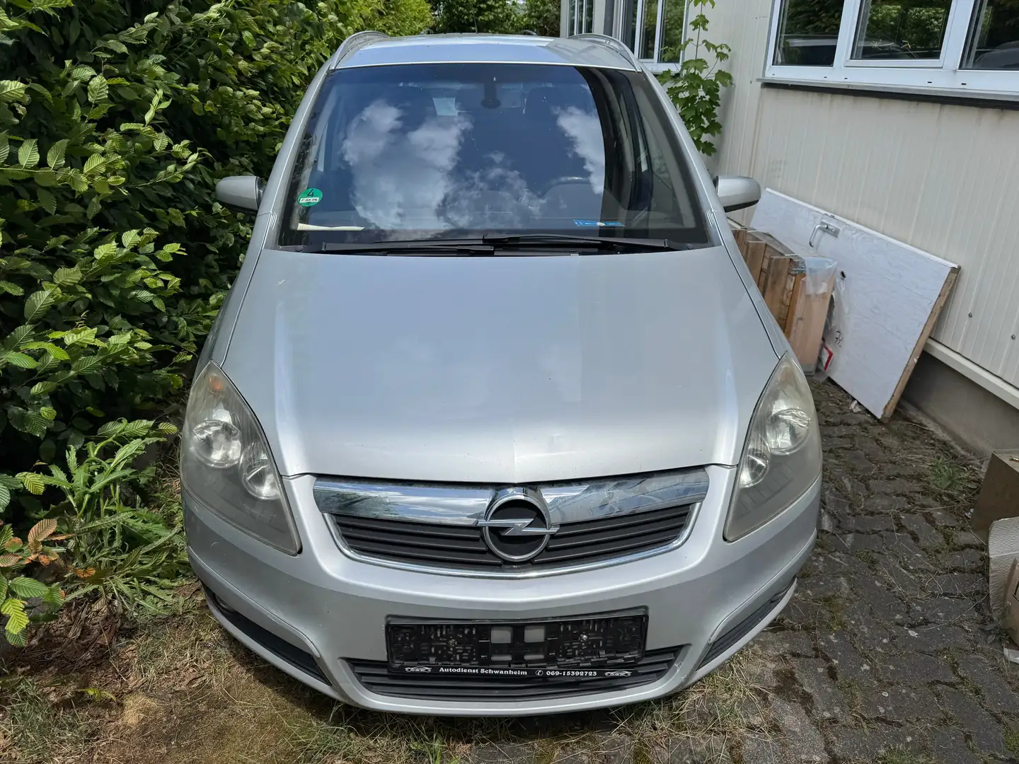 Opel Zafira 1.9 CDTI Edition/GETRIEBESCHADEN !! Grijs - 2