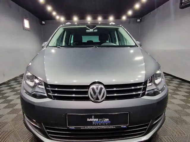 Volkswagen Sharan view 6