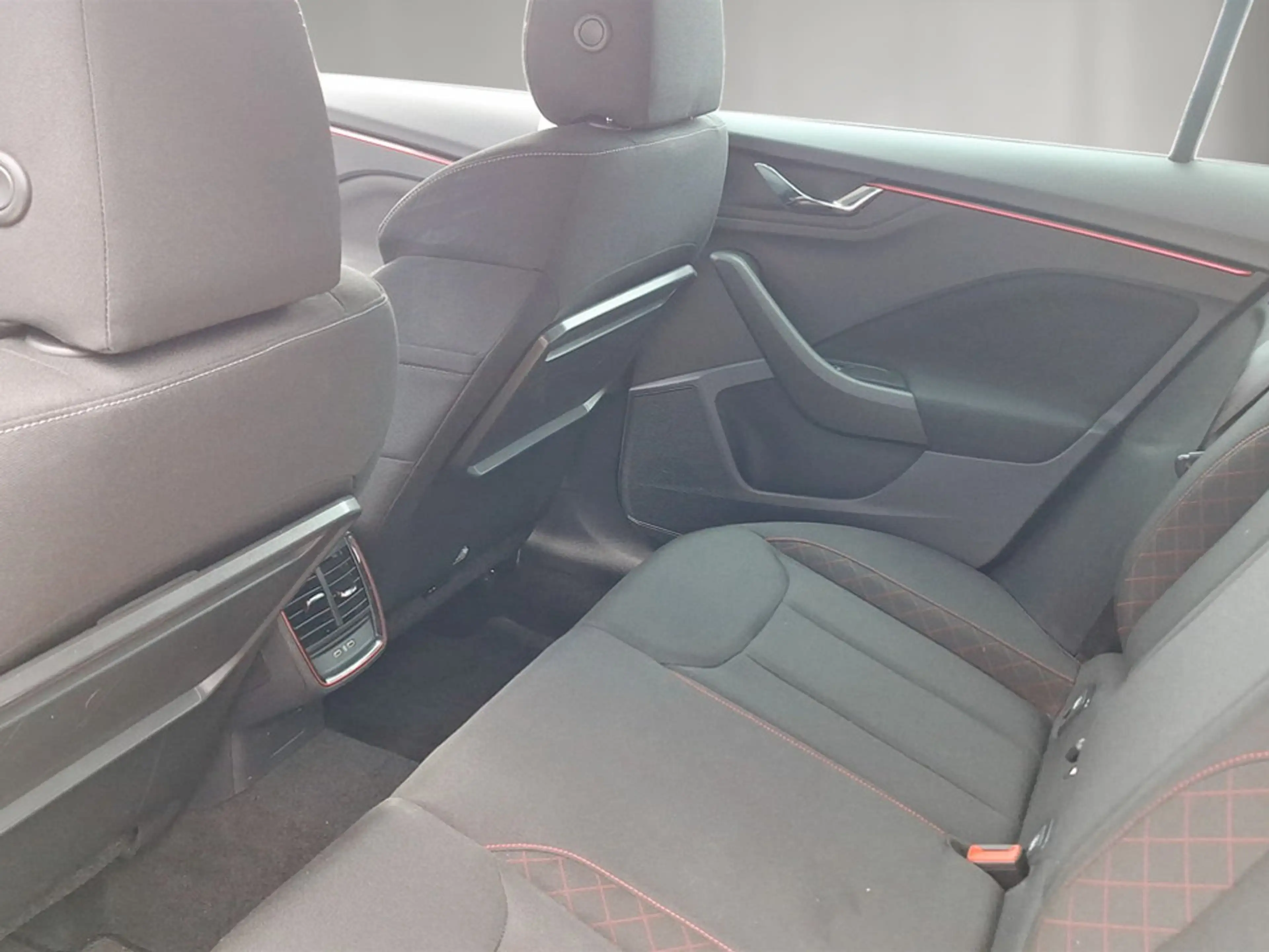 Skoda Scala Ambition TSI — photo 11