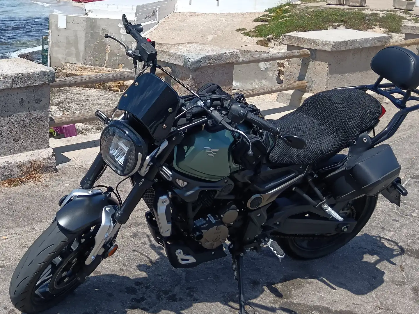 Voge 300AC Зелёный - 1