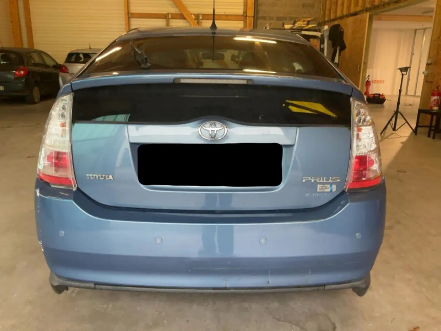 Toyota Prius+ 110H LINEA SOL Bleu - 2