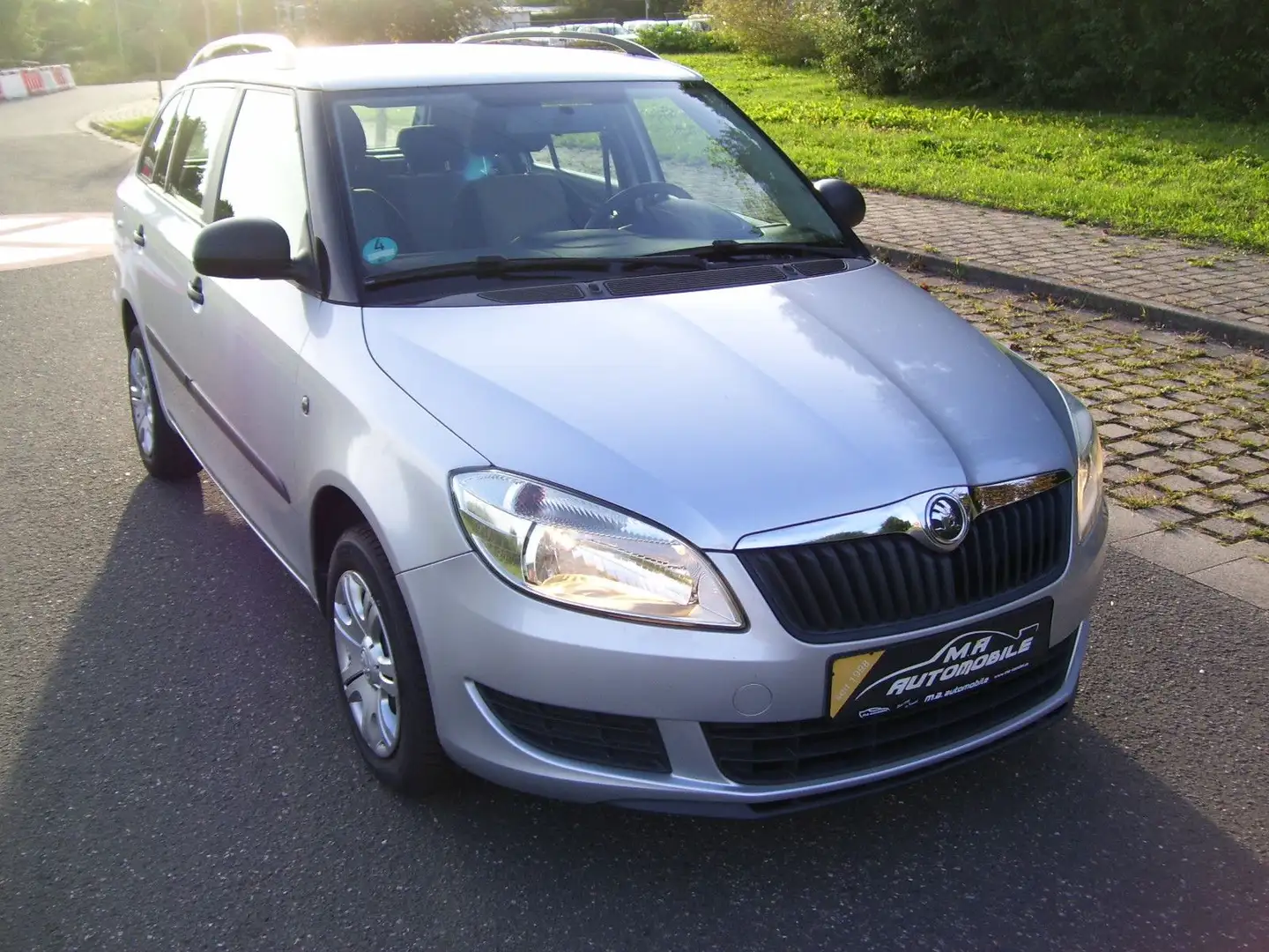Skoda Fabia Combi Cool Edition*1.Hand*EU5* Silber - 1