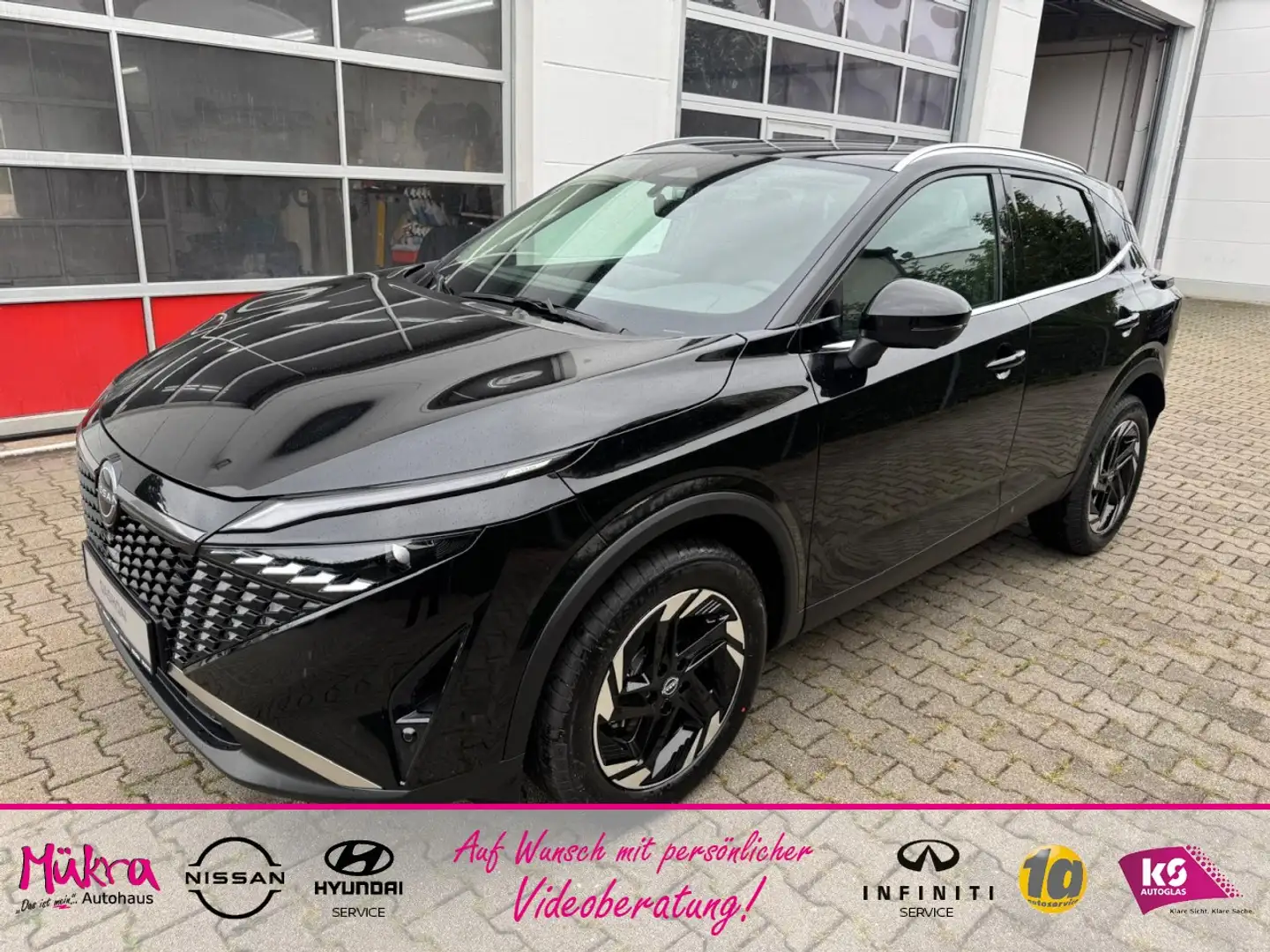 Nissan Qashqai J12 N-Connecta 1.3 DIG-T Mild-Hybrid 158PS AT Noir - 1