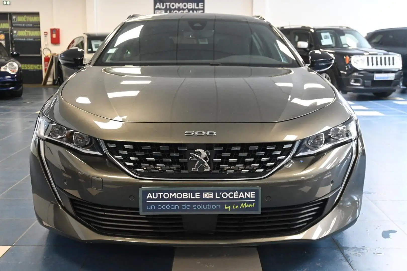 Peugeot 508 Hybrid 225 e-EAT8 GT Line Gris - 2