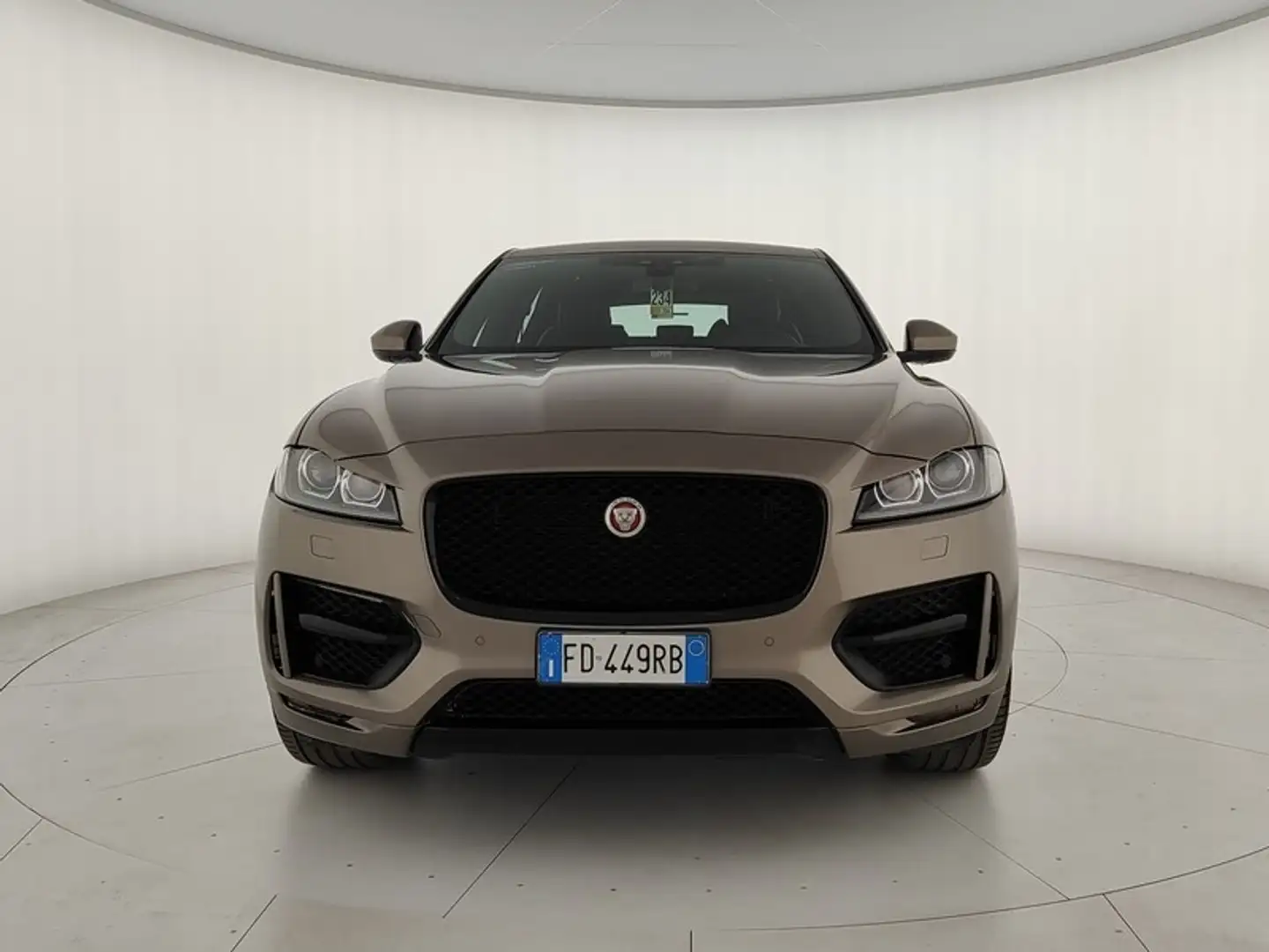 Jaguar F-Pace 2.0 D R-Sport - 2