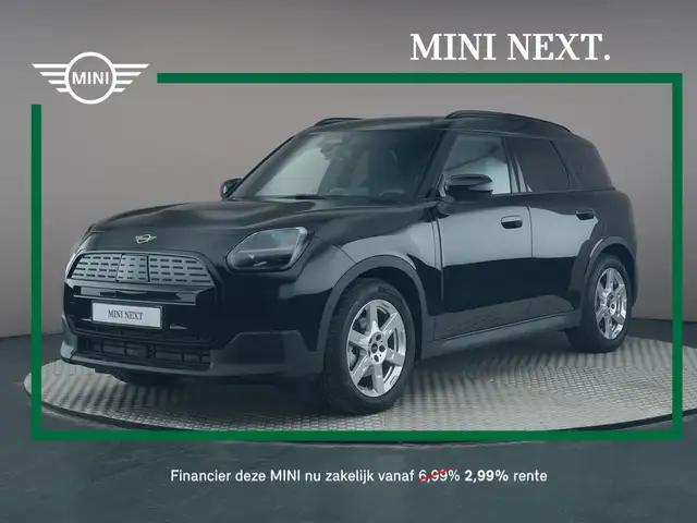 MINI Countryman E Blackyard