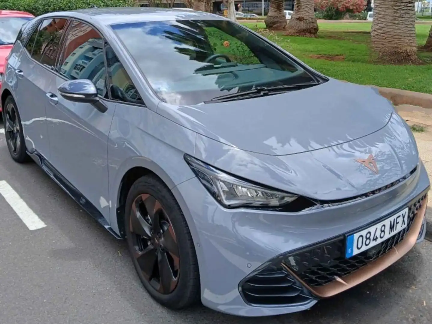 CUPRA Born Born e-Boost Pack 170kW 59kwh e-Boost Pack Gris - 1