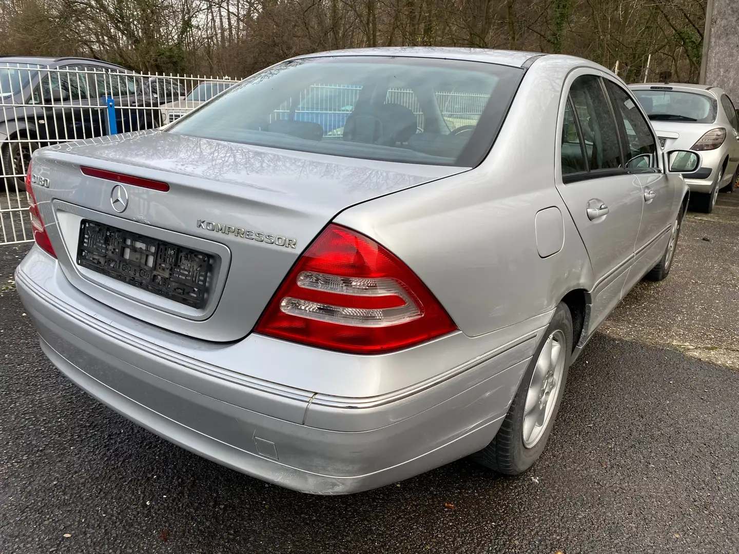 Mercedes-Benz C 180 C 180 Kompressor (203.046) Gris - 2