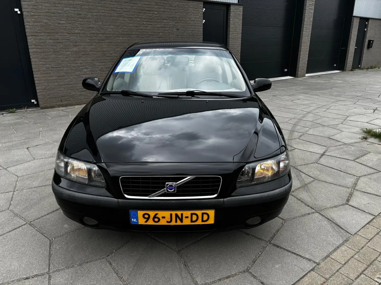 Volvo S60 2.4 Edition|Zwart metallic |Sedan | Negru - 2