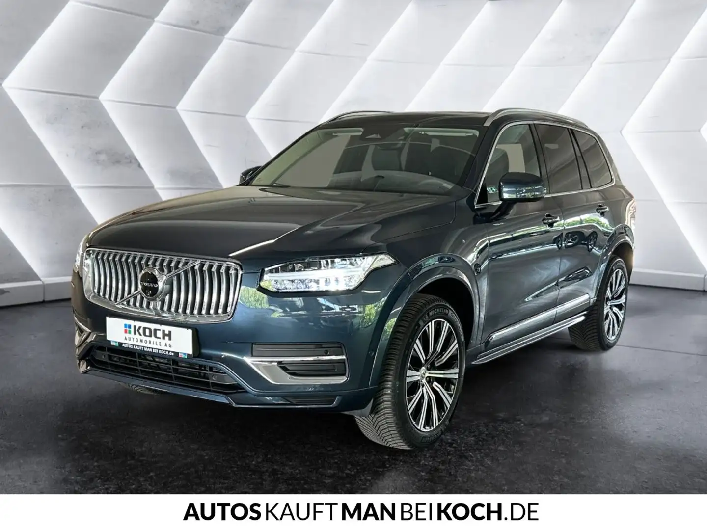 Volvo XC90 B5 D AWD Plus Bright PANO AHK STDH ACC BLIS Blau - 2