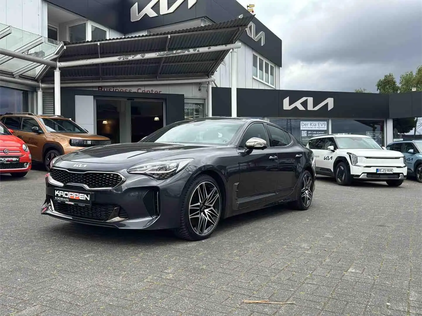 Kia Stinger GT 4WD 3.3 V6 Bastuck - M+S-Allwetter - 2