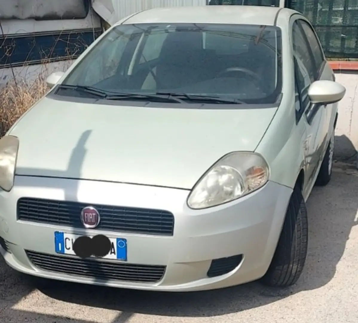 Fiat Grande Punto 5p 1.2 Dynamic 65cv Groen - 1