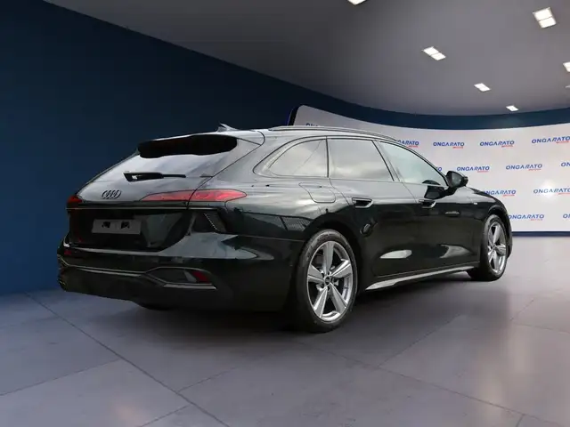 Audi A6 view 5