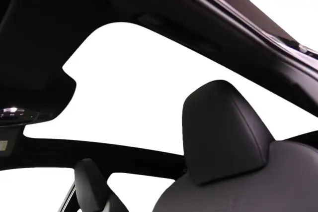 Audi A6 view 14