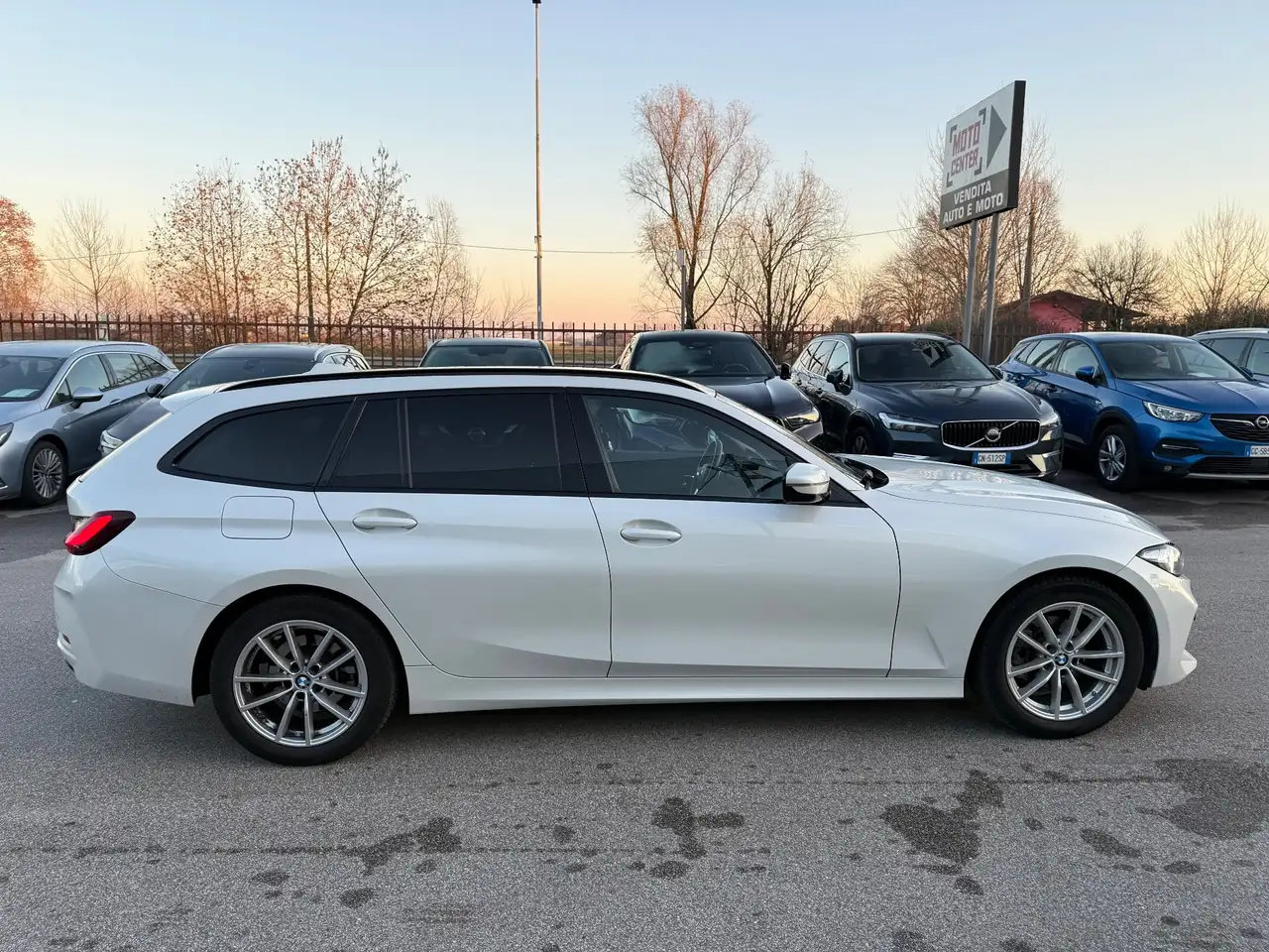 BMW 3 Series 318d 48V Touring Business Advantage, миниатюра 5