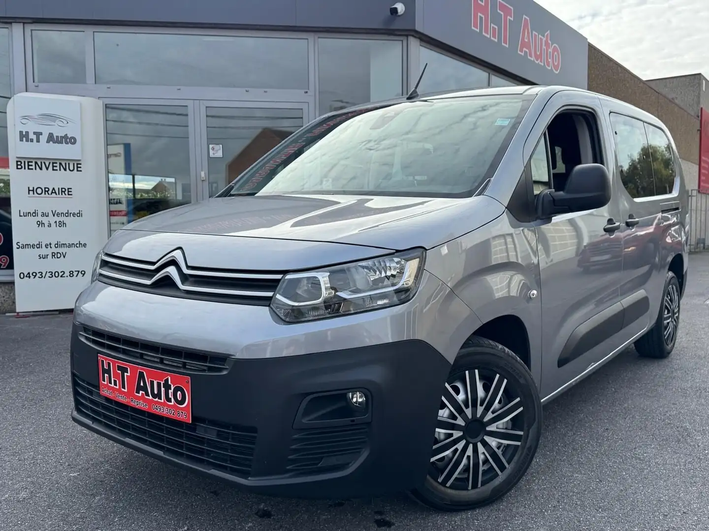Citroen Berlingo 1.5 BlueHDi/Utilitaire/5 places/Boite auto/Euro6d Grijs - 1