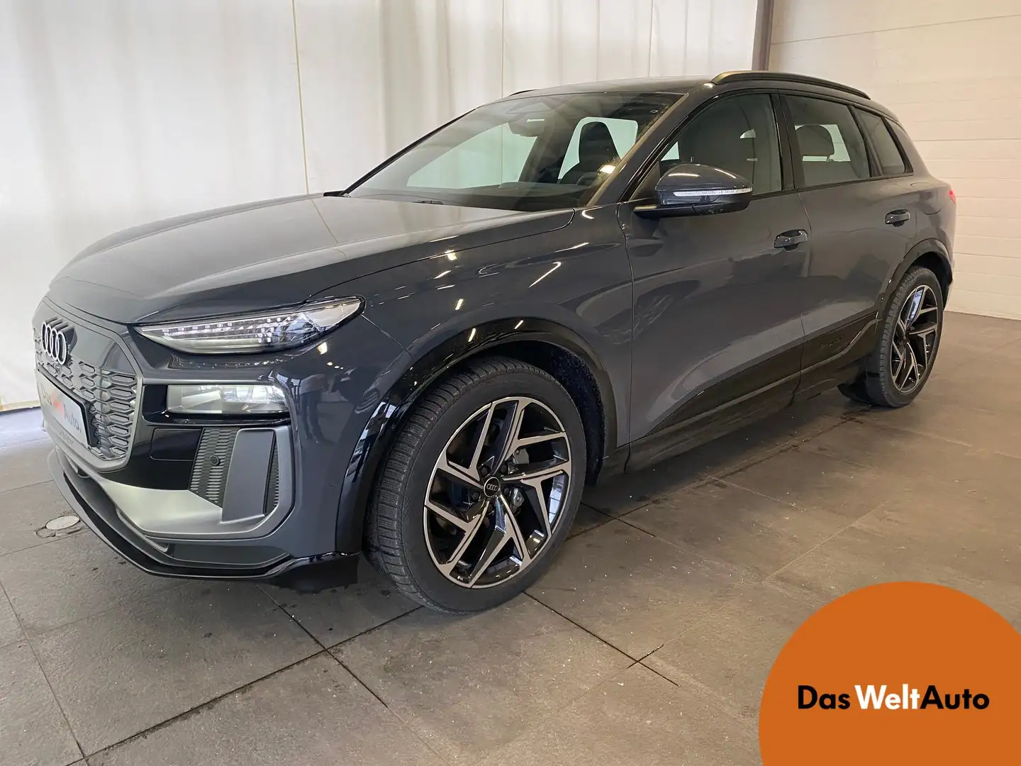 Audi Q6 e-tron quattro business Gris - 1