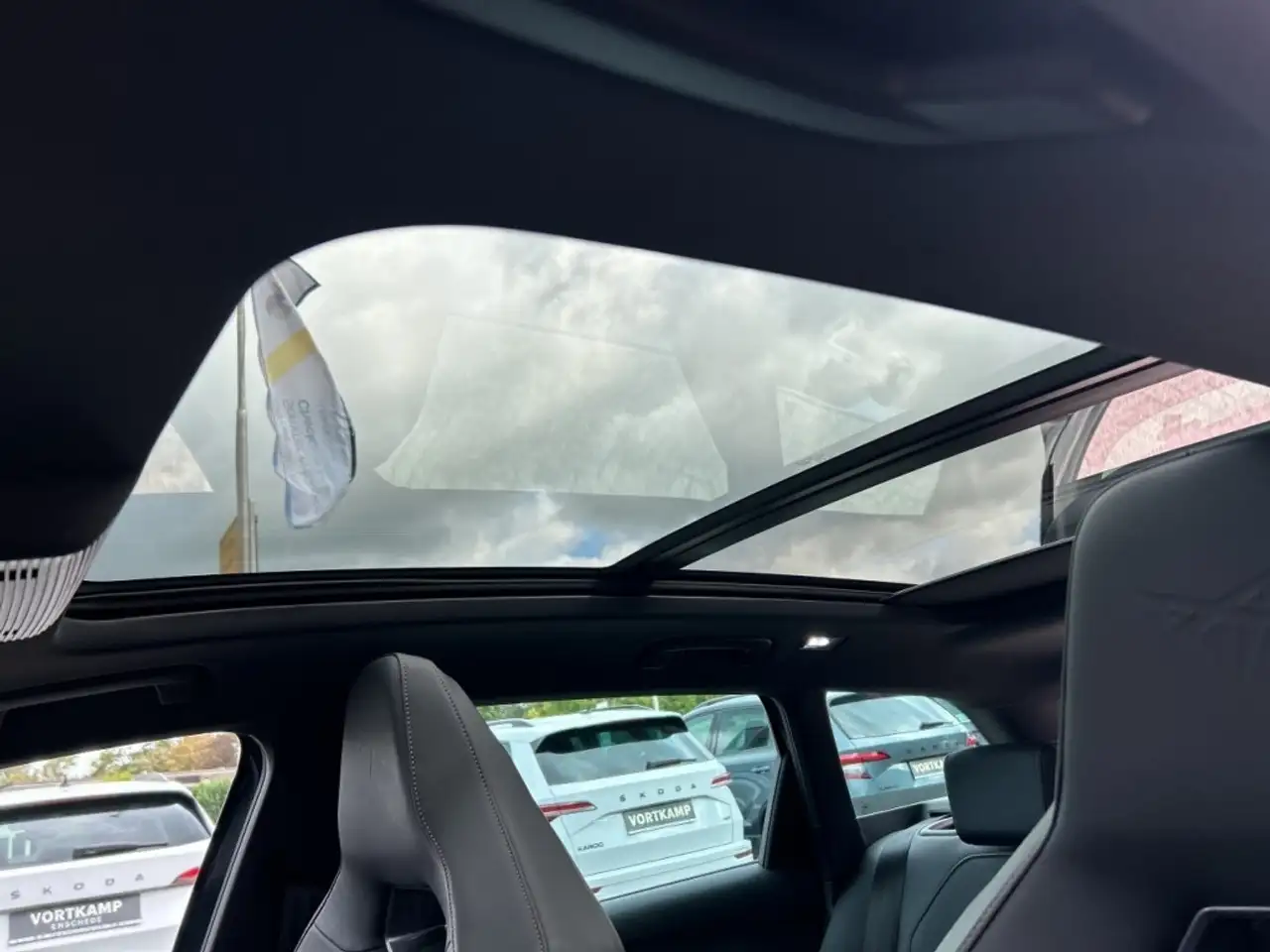 Cupra Leon 1.4 TSI eHYBRID VZ PANO-DAK/CAMERA/ELEK-KLEP/ACC/S, миниатюра 14