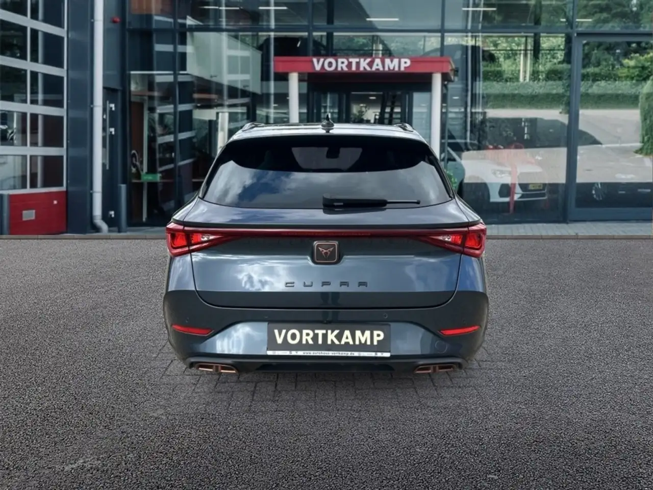 Cupra Leon 1.4 TSI eHYBRID VZ PANO-DAK/CAMERA/ELEK-KLEP/ACC/S, миниатюра 6