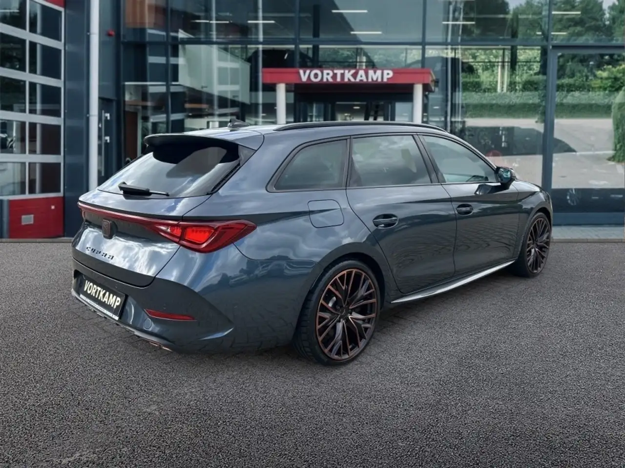 Cupra Leon 1.4 TSI eHYBRID VZ PANO-DAK/CAMERA/ELEK-KLEP/ACC/S, миниатюра 5