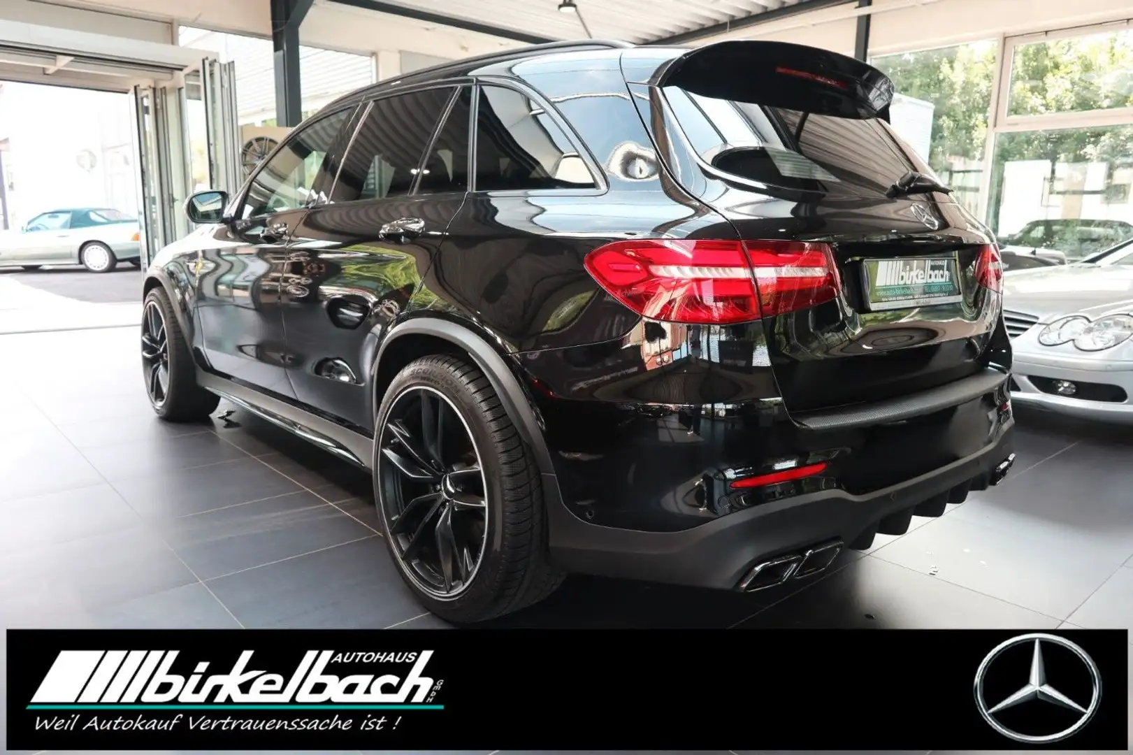 Mercedes-Benz GLC 63 AMG 4Matic+ Performance Night LED 21" Noir - 2
