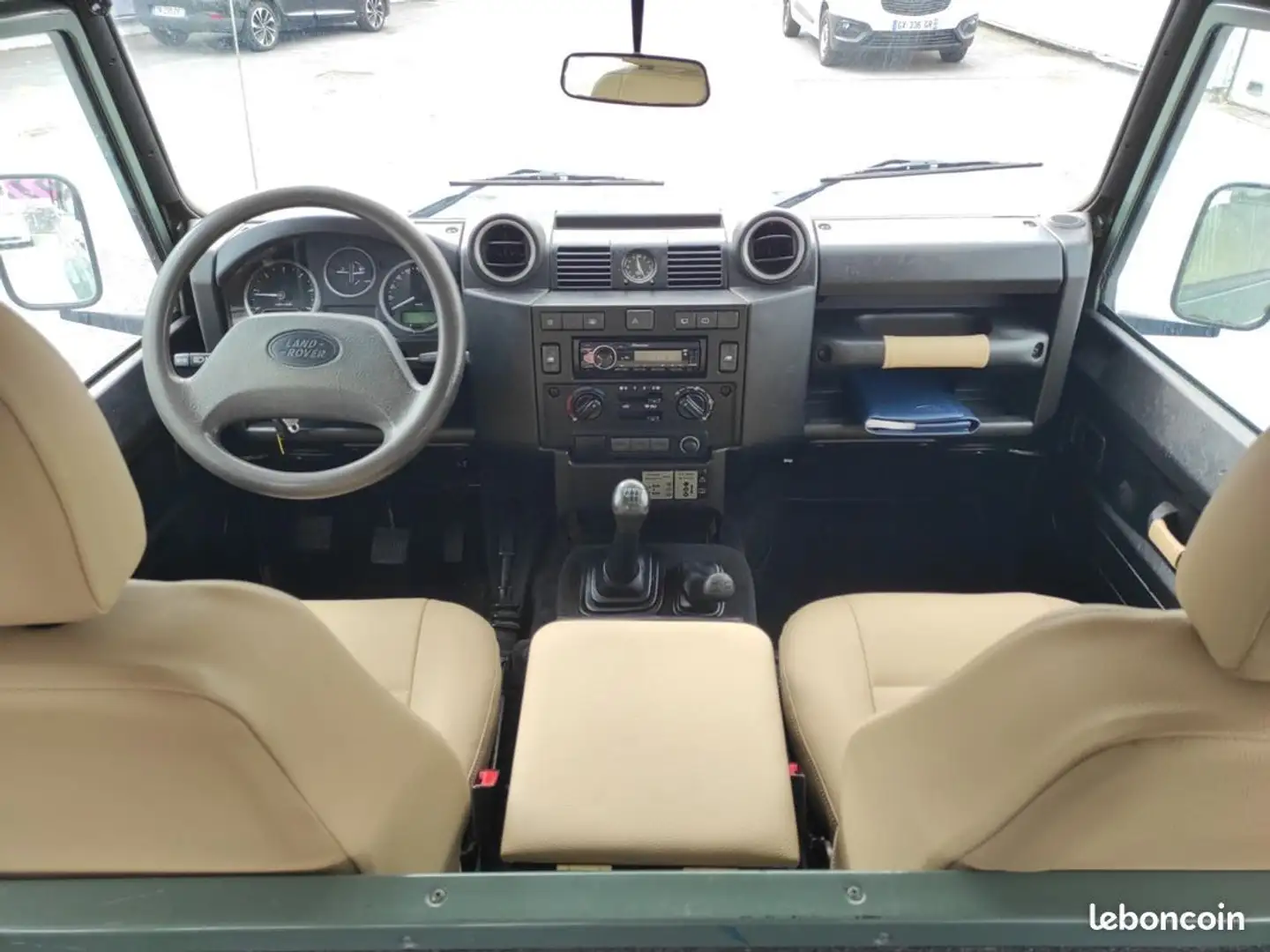 Land Rover Defender LAND ROVER 110 TD4 2.4L HARD TOP S Garantie 12 mois Vert - 2