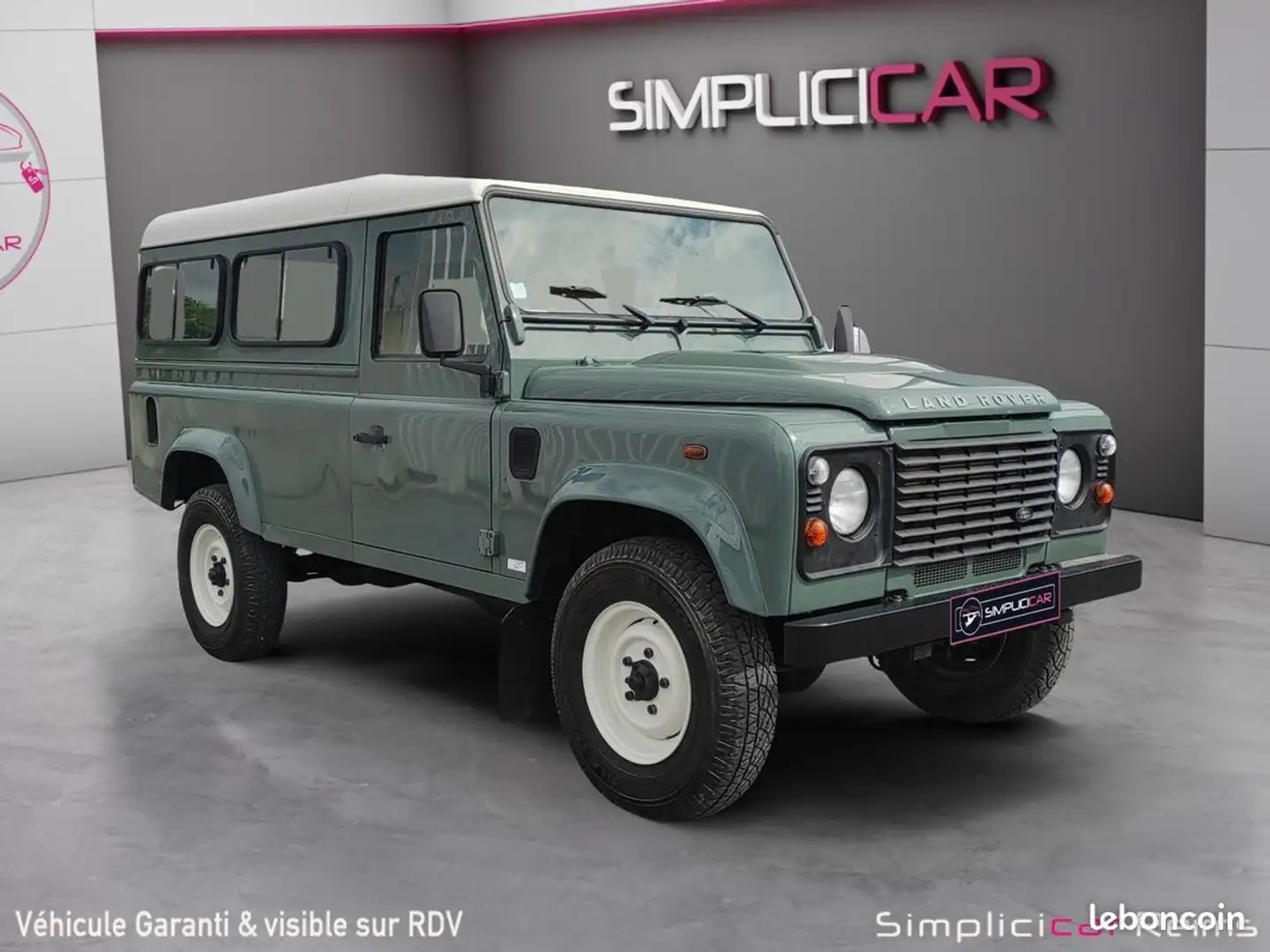 Land Rover Defender LAND ROVER 110 TD4 2.4L HARD TOP S Garantie 12 mois Vert - 1