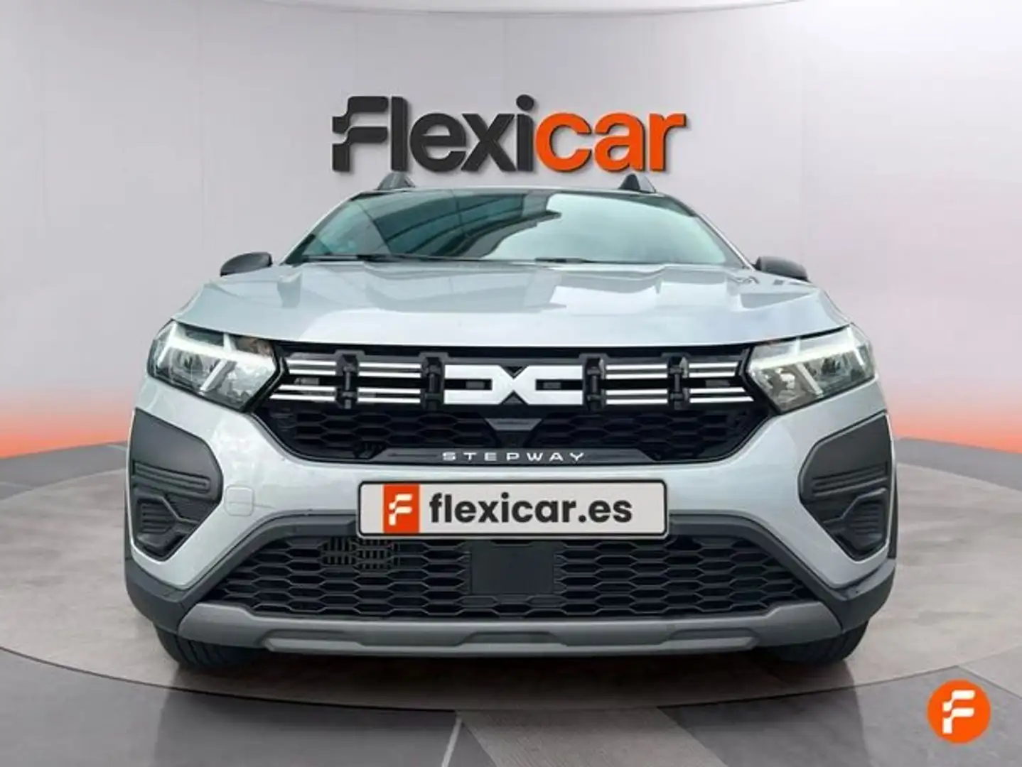 Dacia Sandero Essential TCe 67kW (90CV) Gris - 2