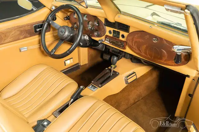 Oldtimer Excalibur view 8