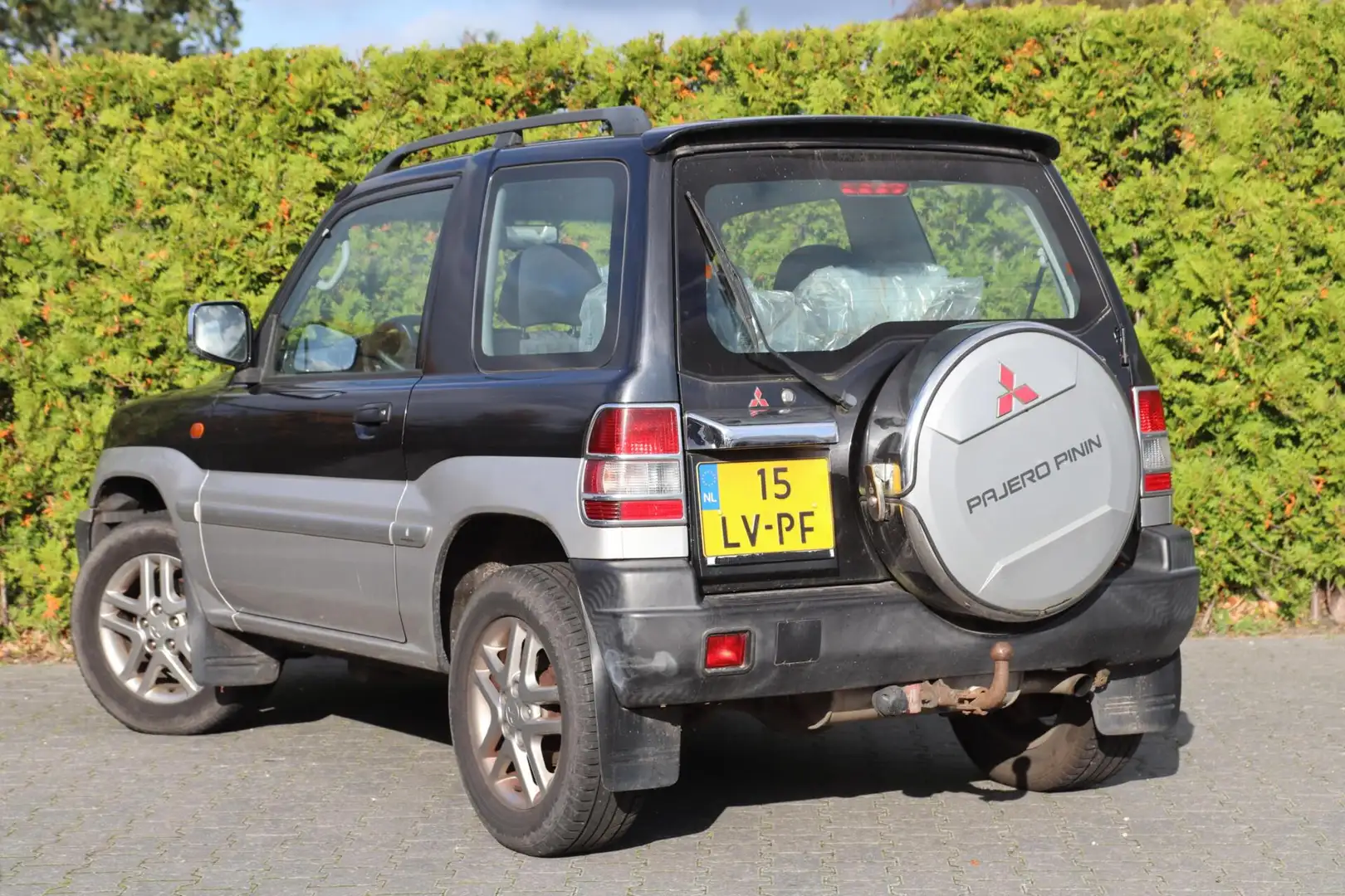Mitsubishi Pajero Pinin 2.0 GDI GLX 4 x 4 Airco|Cruise|Achterbank|Trhk| Gris - 2