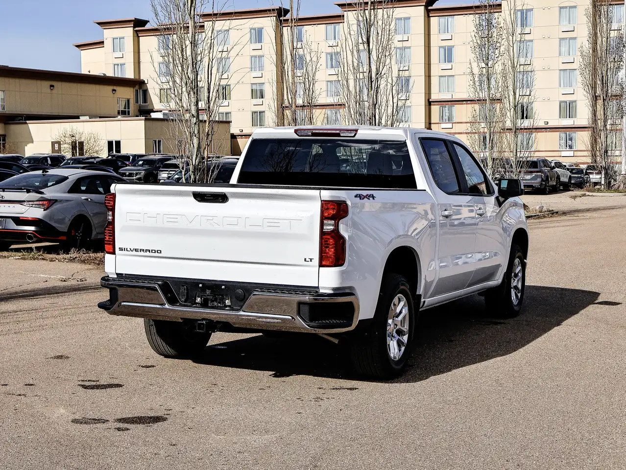 Chevrolet Silverado 1500 снимка Chevrolet Silverado 1500