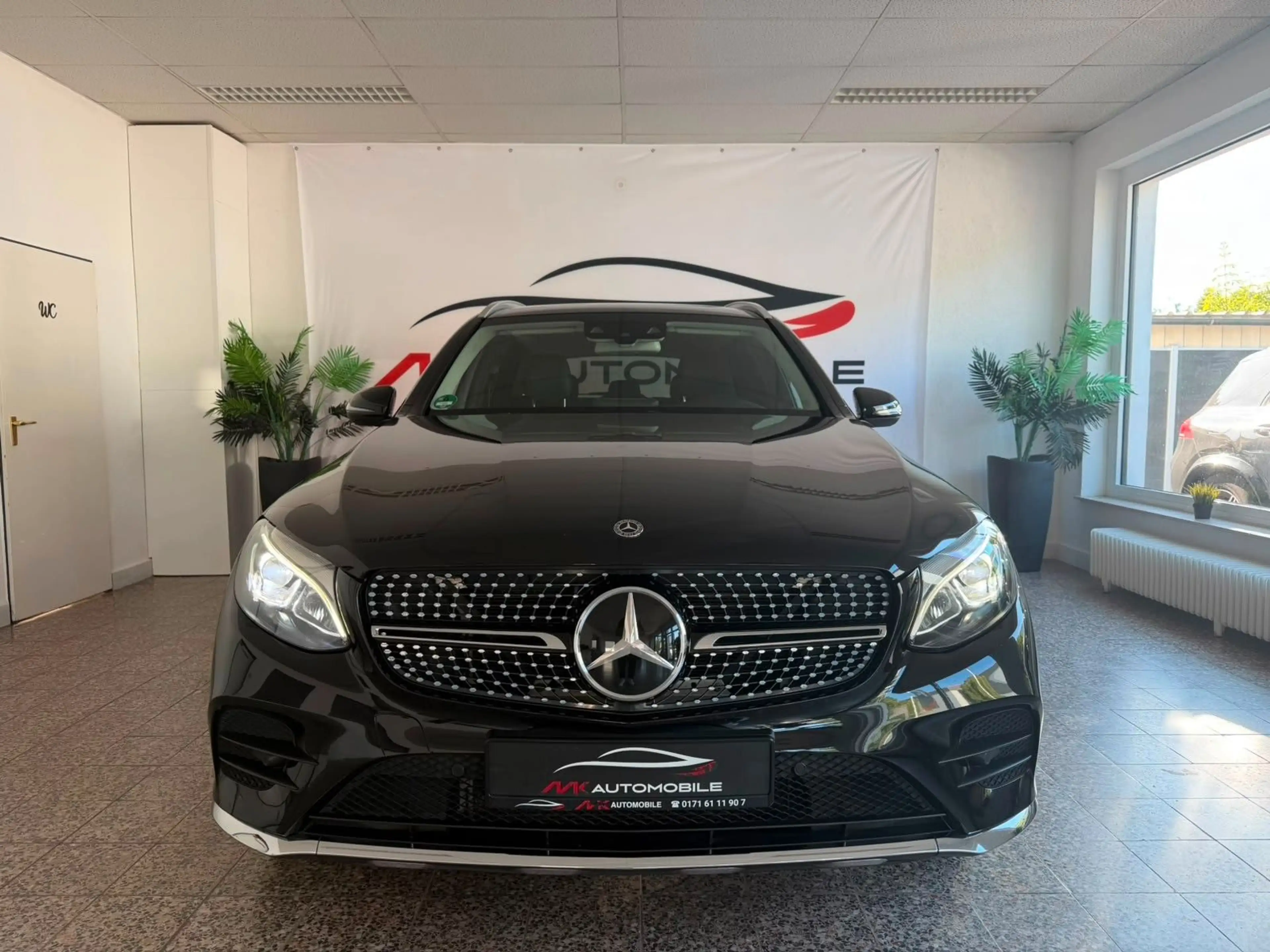 Mercedes-Benz GLC 250 d 4Matic AMG Pano Kamera LED ACC Leder — photo 2