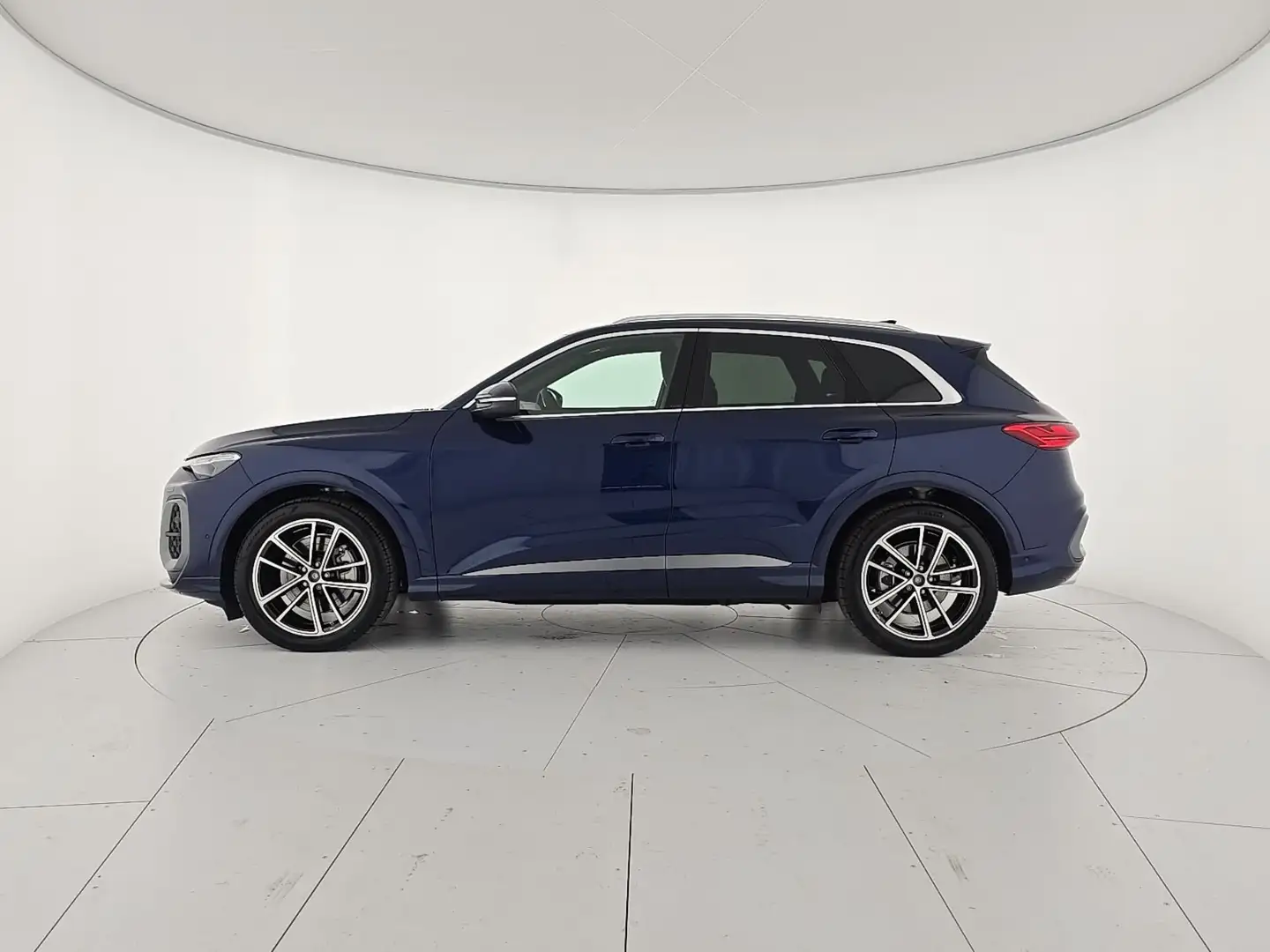 Audi Q5 SUV  TDI quattro 150 kW S tronic Blau - 2