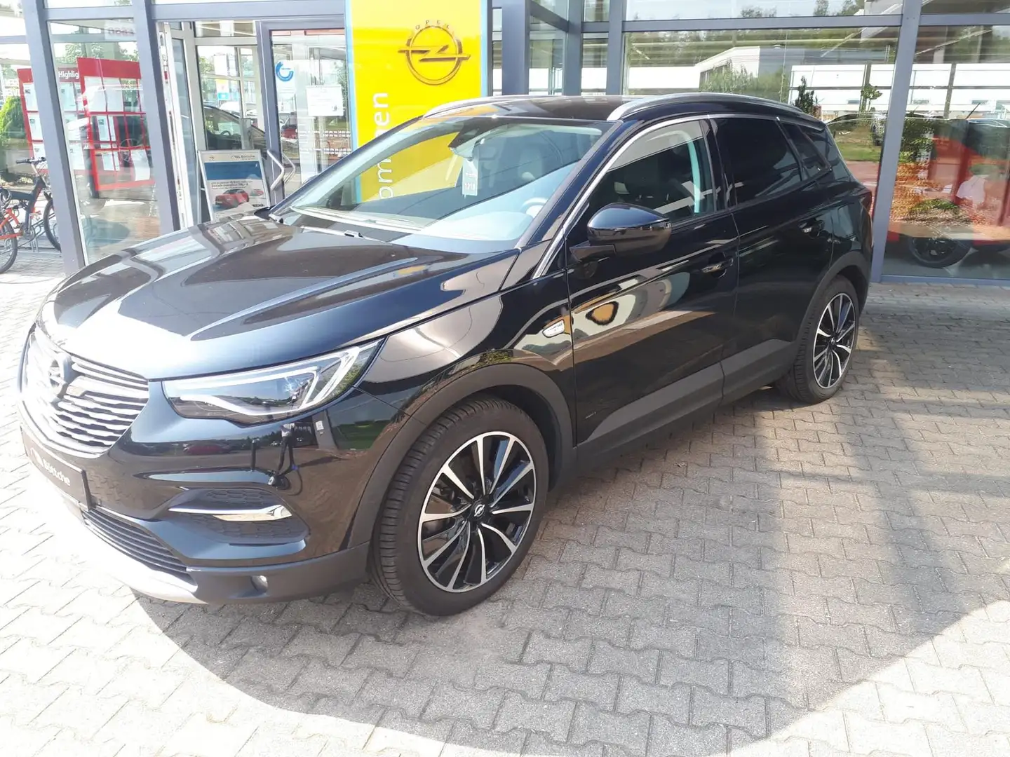 Opel Grandland X 1.6 Ultimate Plug-in-Hybrid 4x4 AT/AHK/LED/Navi/Ka Schwarz - 2