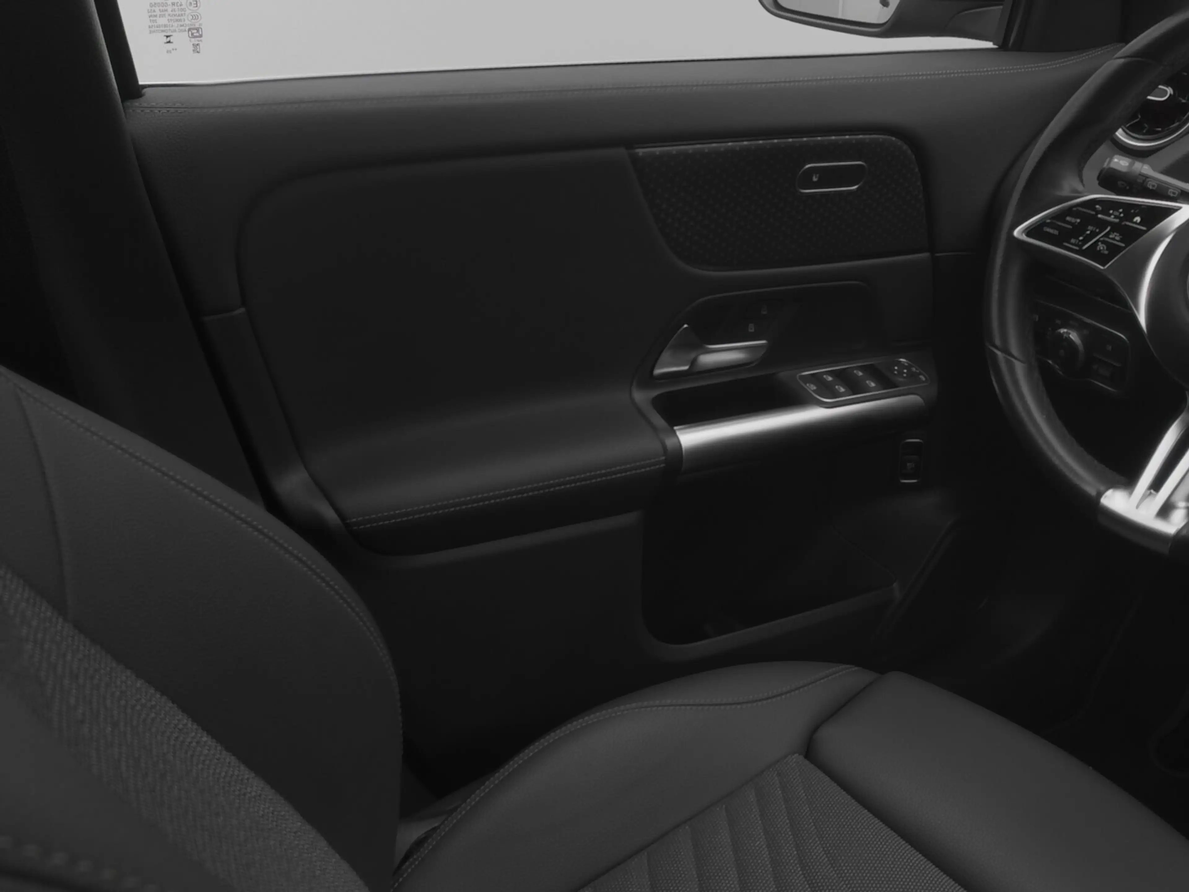 Mercedes-Benz GLA 180 GLA 180 Progressive LED+Kamera+EasyPack+Apple Navi — photo 22