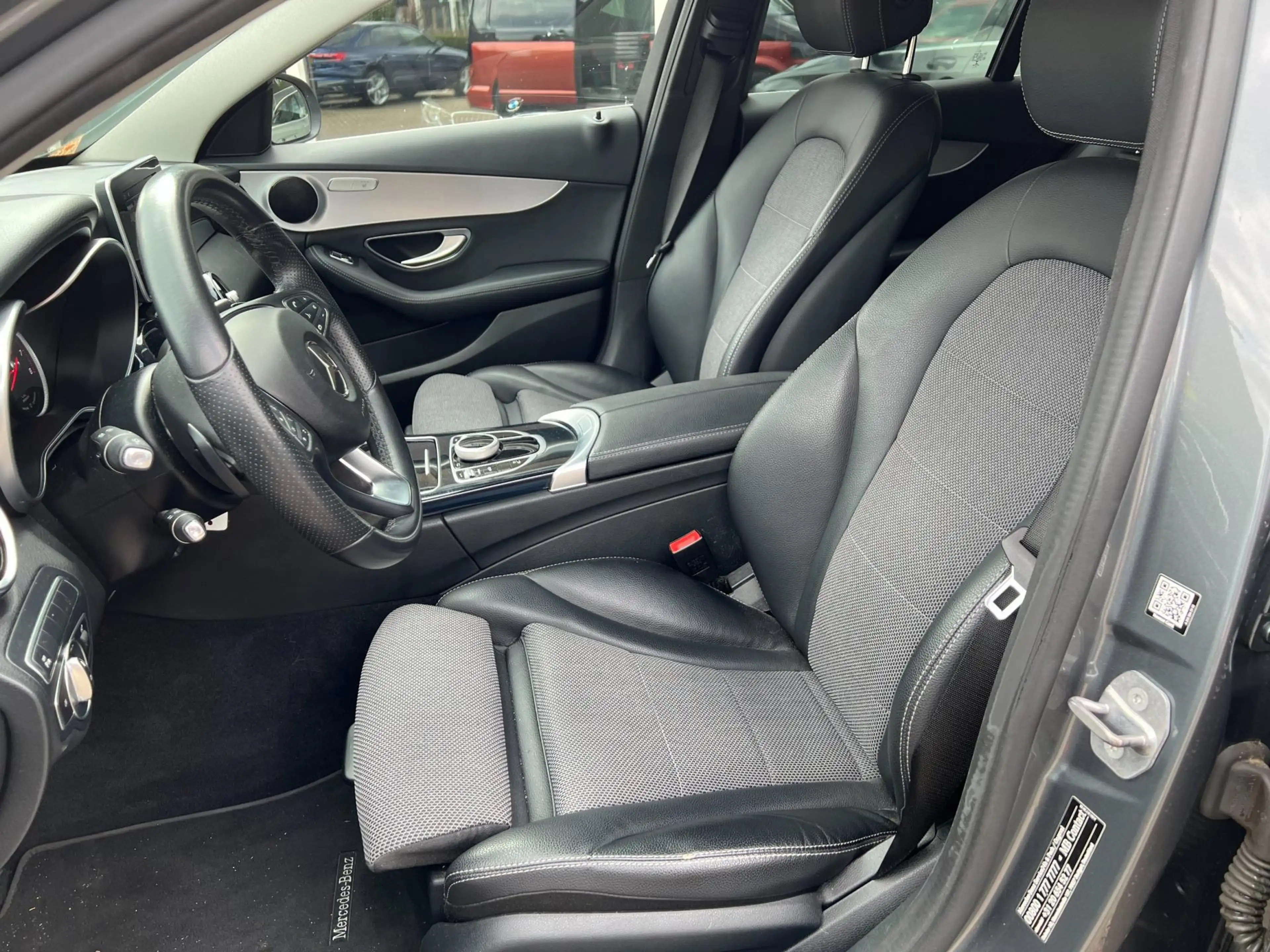 Mercedes-Benz C 350 Estate e Lease Edition — photo 6