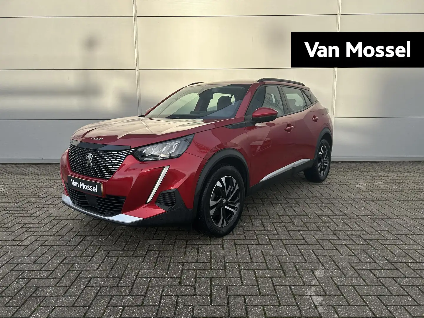 Peugeot 2008 1.2 PureTech Allure | Navigatie | Camera | 17" Lic Rot - 1