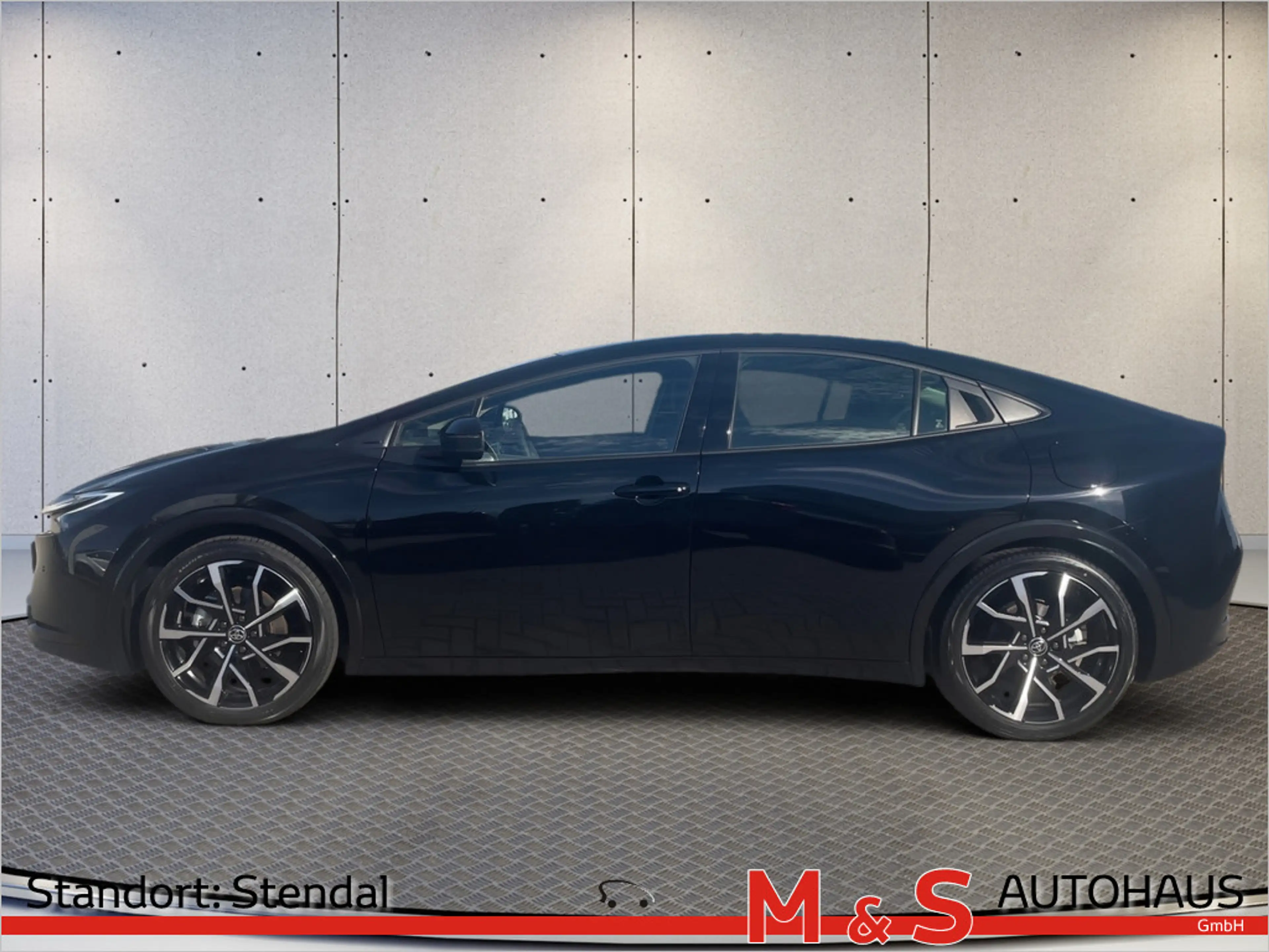 Toyota Prius 2.0 Plug-in Hybrid Executive — photo 3
