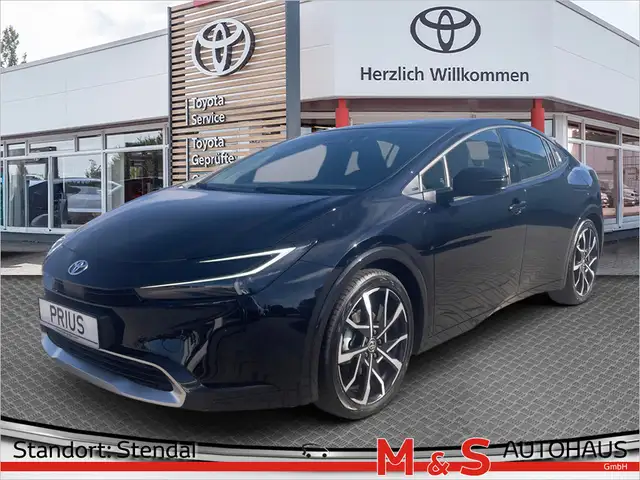 Toyota Prius 2.0 Plug-in Hybrid Executive