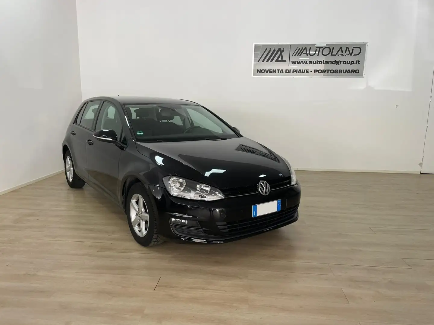 Volkswagen Golf Golf 5p 1.6 tdi 110cv auto Black - 1