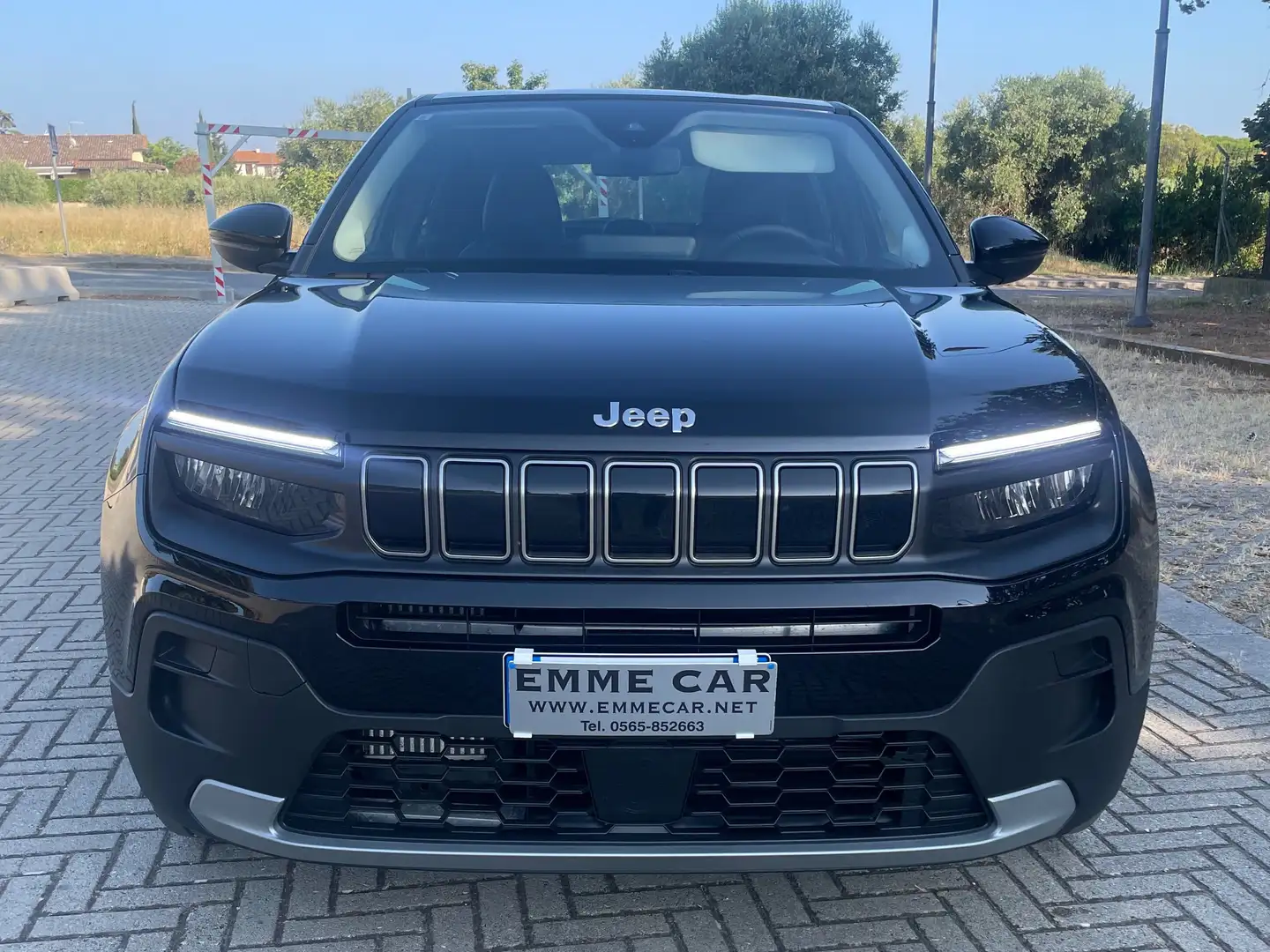 Jeep Avenger Avenger 1.2 turbo Altitude fwd 100cv Noir - 1