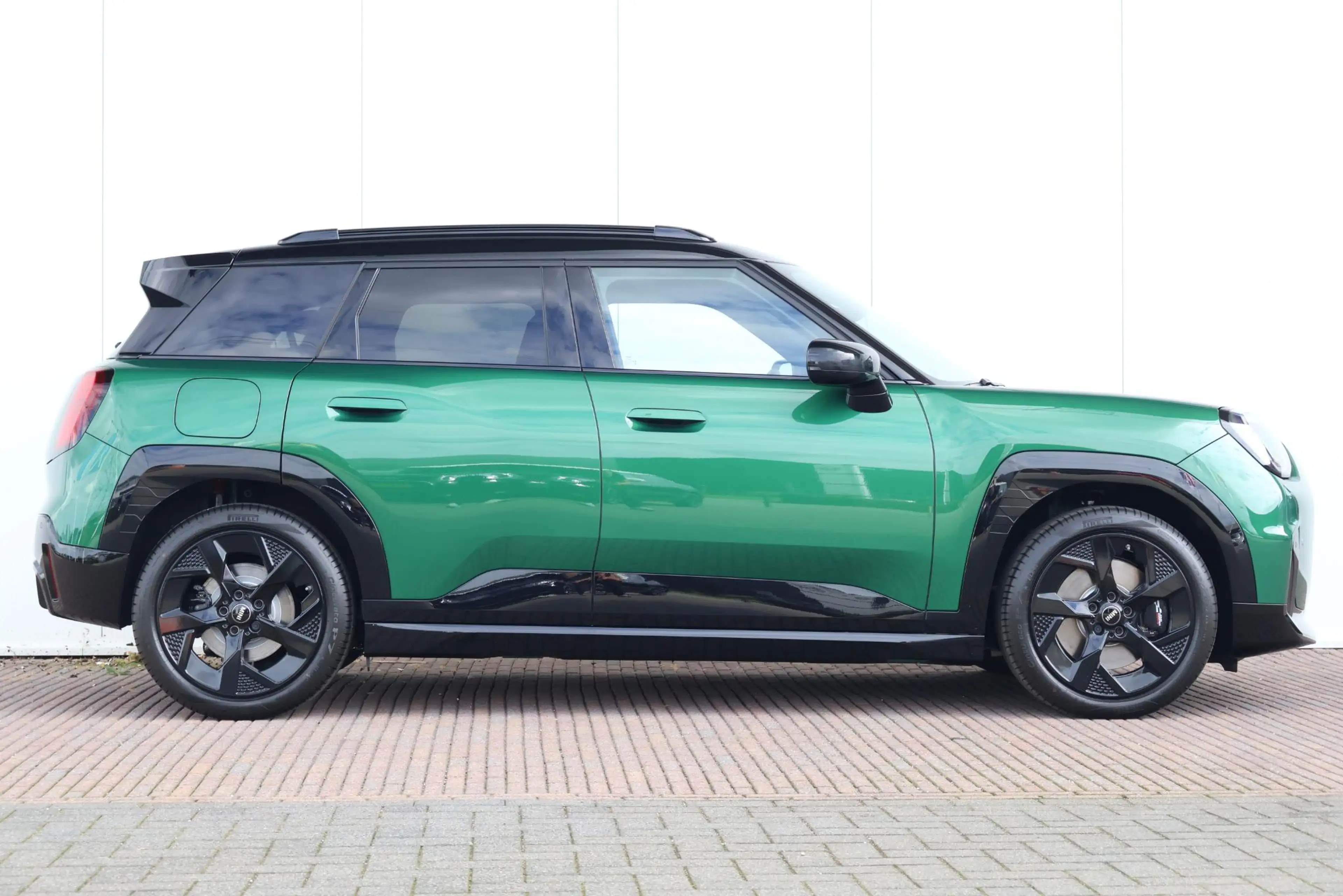 MINI Aceman E John Cooper Works | Pakket M — photo 5