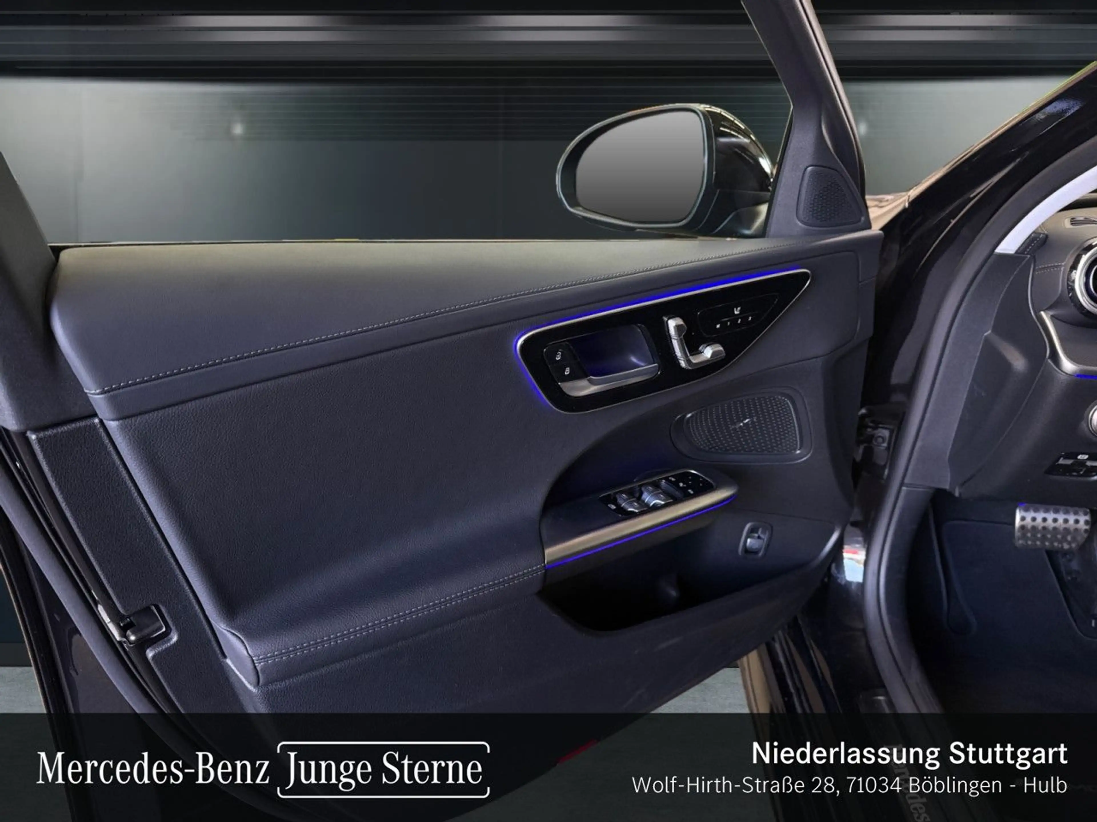 Mercedes-Benz C 220 d AMG+NIGHT+PANO+AHK+LED+KAMERA+TOTW+KEYLESS — photo 12